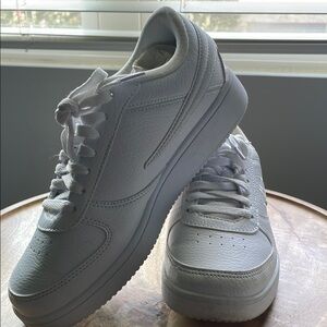 Fila White Sneakers Minimalist Design